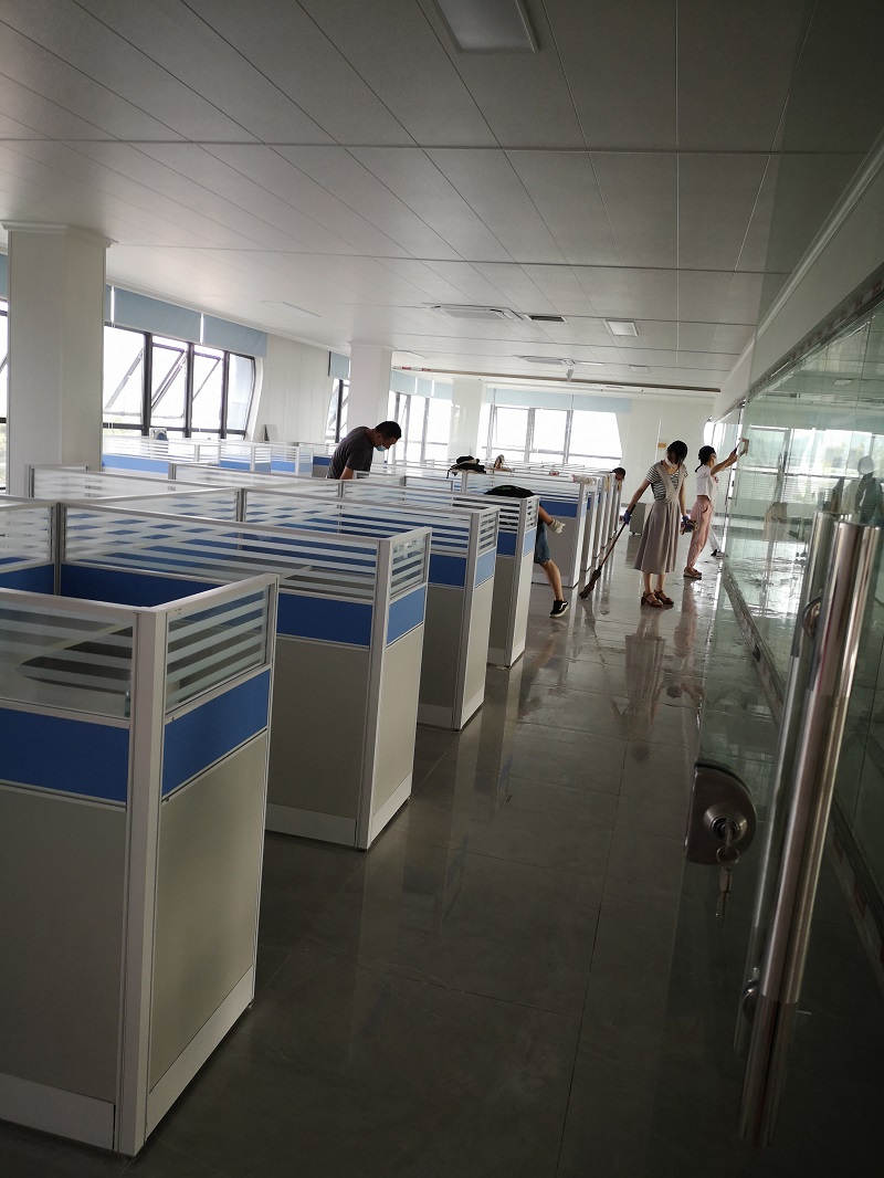 2020.8打掃衛(wèi)生，為搬遷做準(zhǔn)備.jpg
